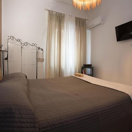 La Casa Di Nonna Emma - Affittacamere Palermo Buitenkant foto